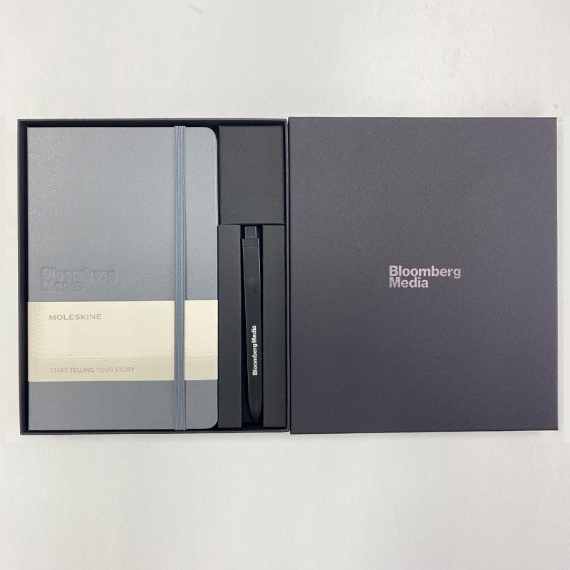 Moleskine Notebook & Go Pen Set